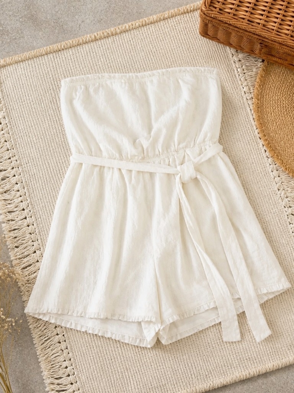 South Moon Under White Strapless Linen Romper with Tie Waist